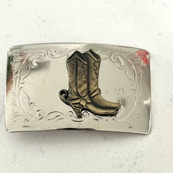 Vintage Belt Buckle Made In USA Silver Tone Brass Cowboy Boots Filigree About 3" - Picture 7 of 8